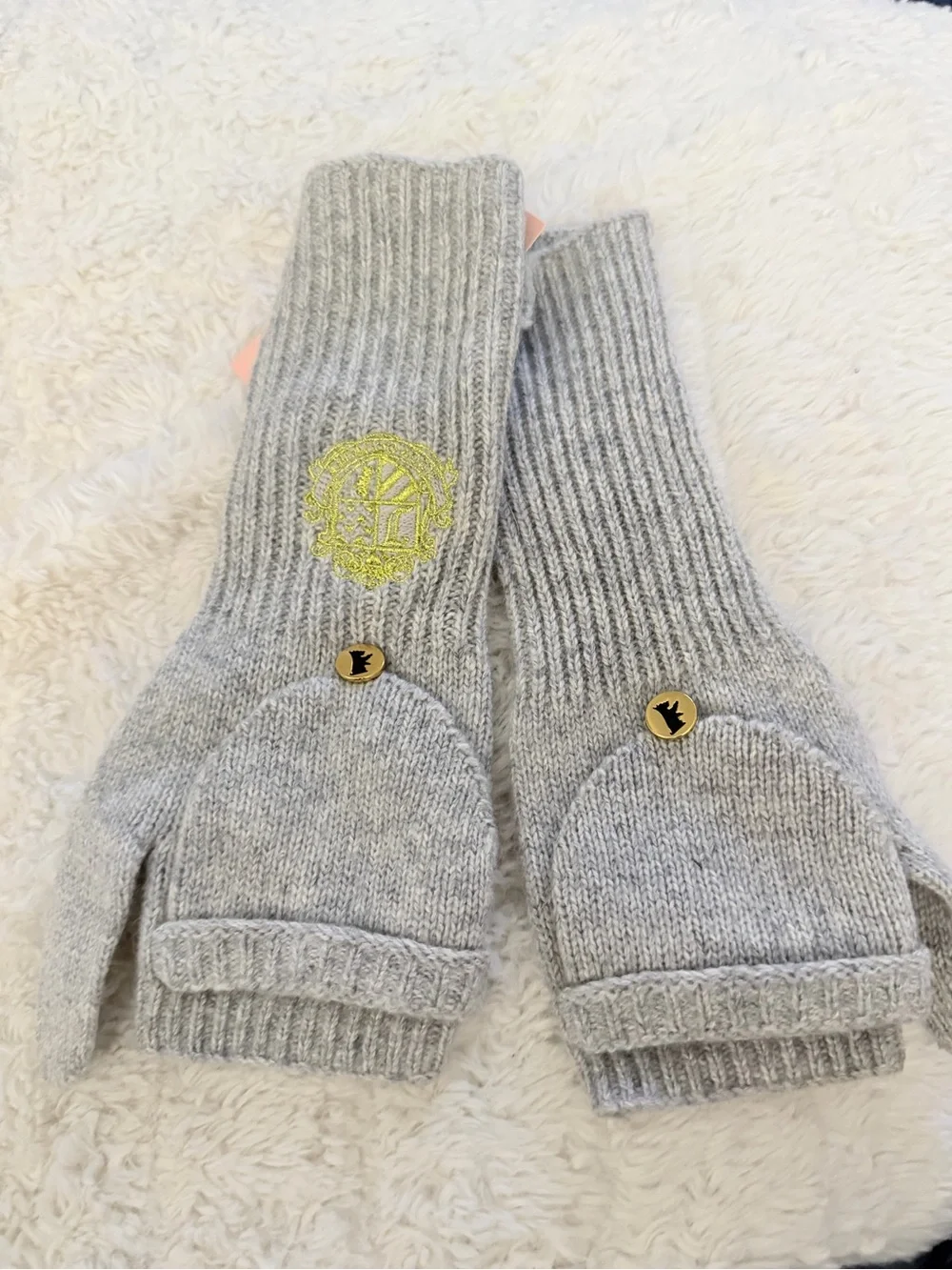 NWT Rare Vintage Juicy Couture Cashmere Gloves